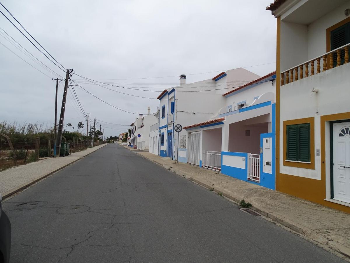 Sudwest Rooms By Stay In Alentejo For Hikers ヴィラ・ノヴァ・デ・ミルフォンテス エクステリア 写真
